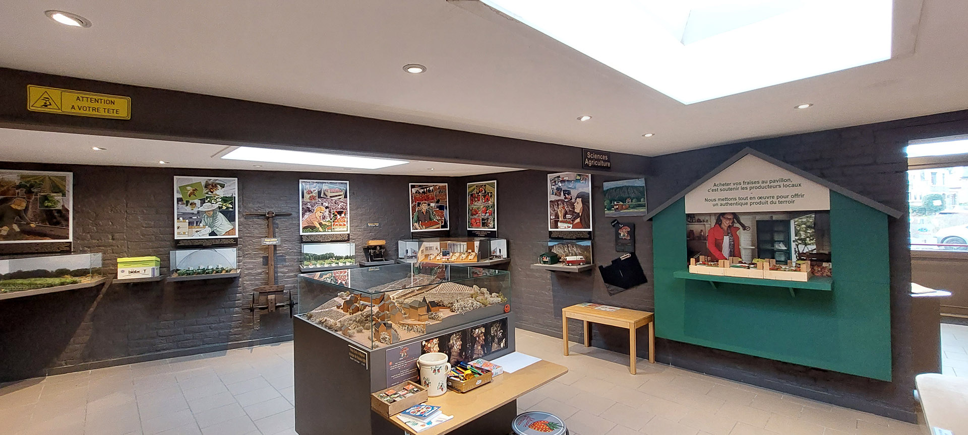 Strawberry Museum and Fruit Garden